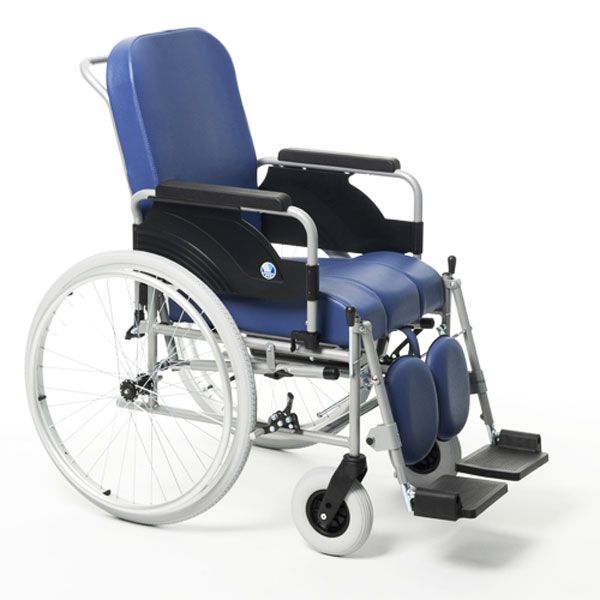 Медицинское кресло-коляска с санитарным оснащением Vermeiren 9300/9303